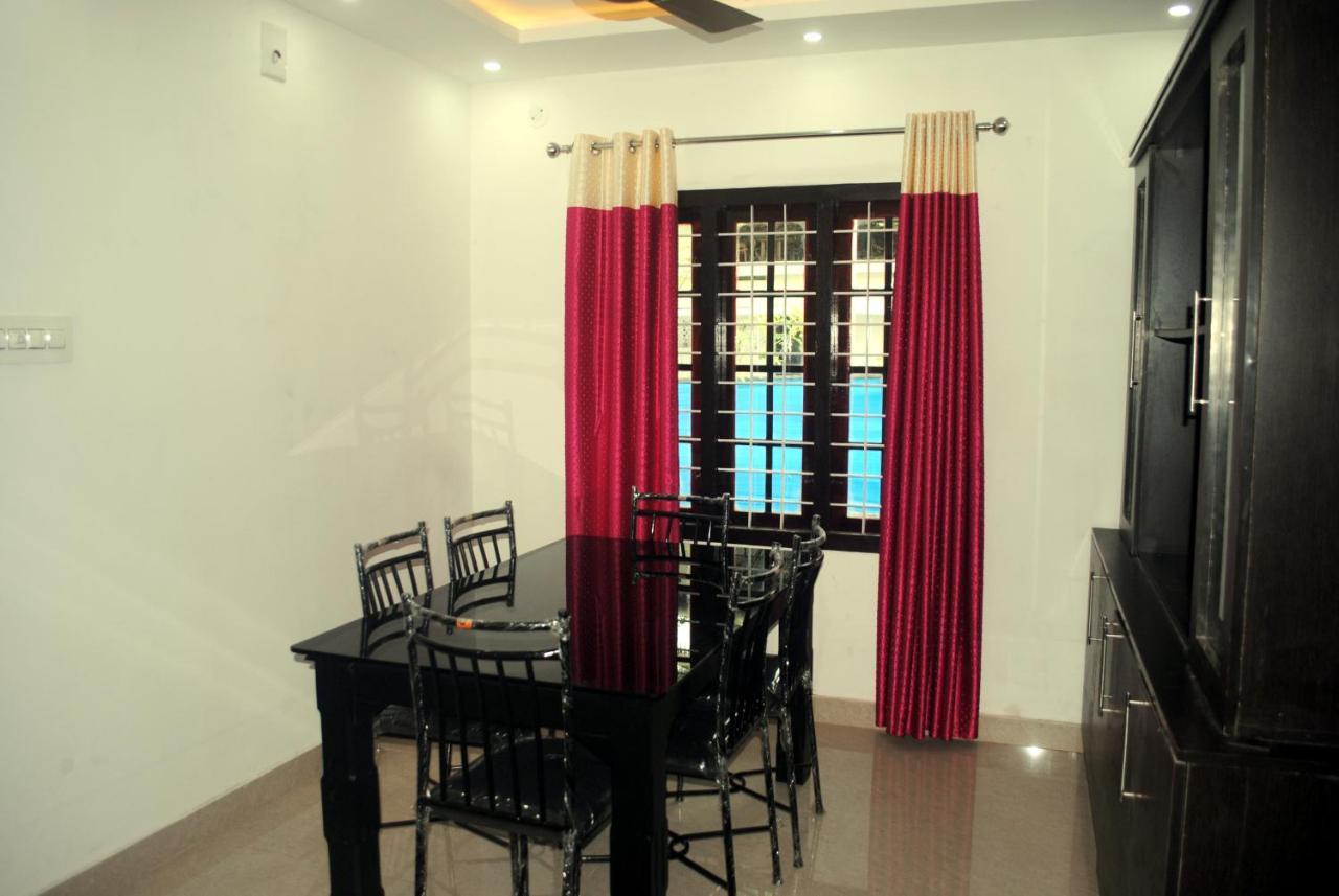 Nice Villa Irimbranallur المظهر الخارجي الصورة