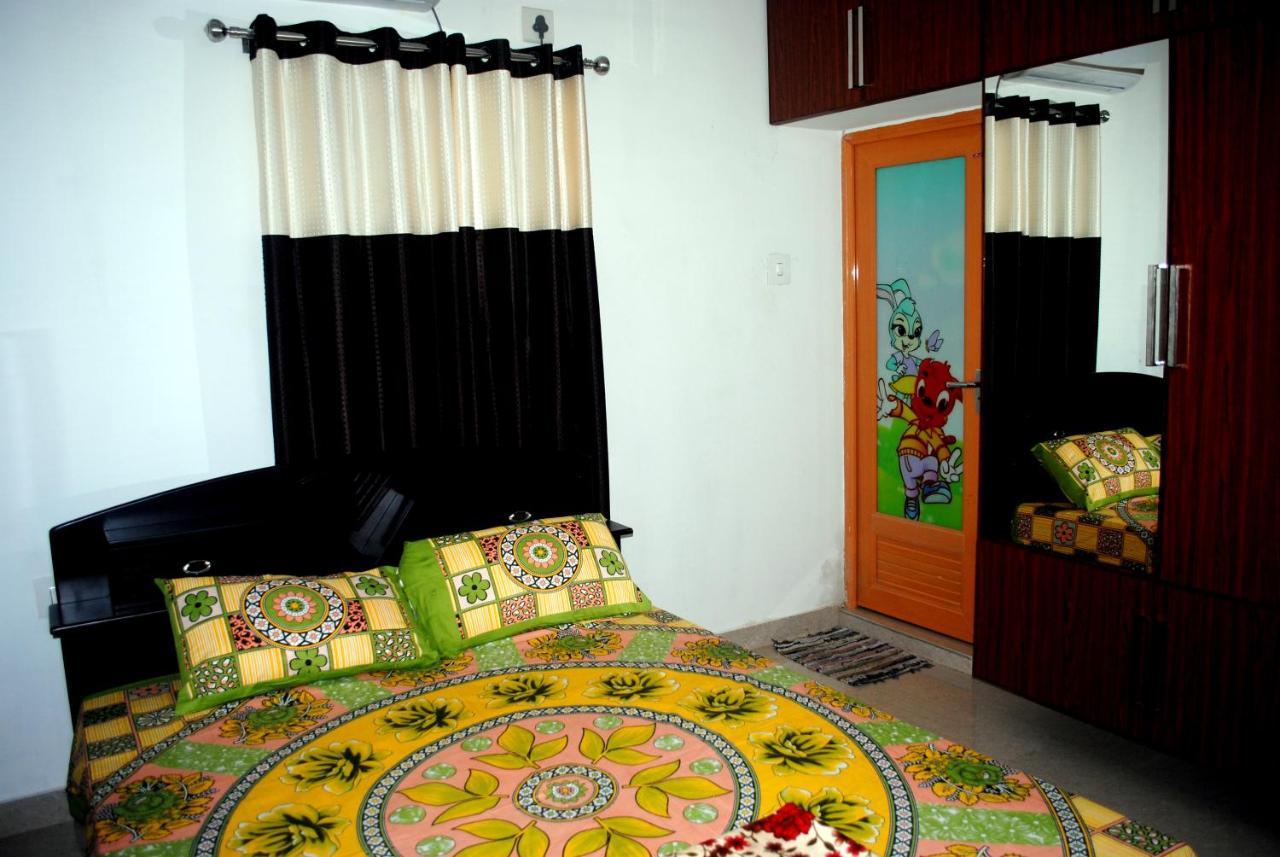 Nice Villa Irimbranallur المظهر الخارجي الصورة