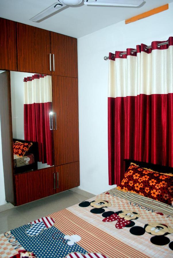 Nice Villa Irimbranallur المظهر الخارجي الصورة