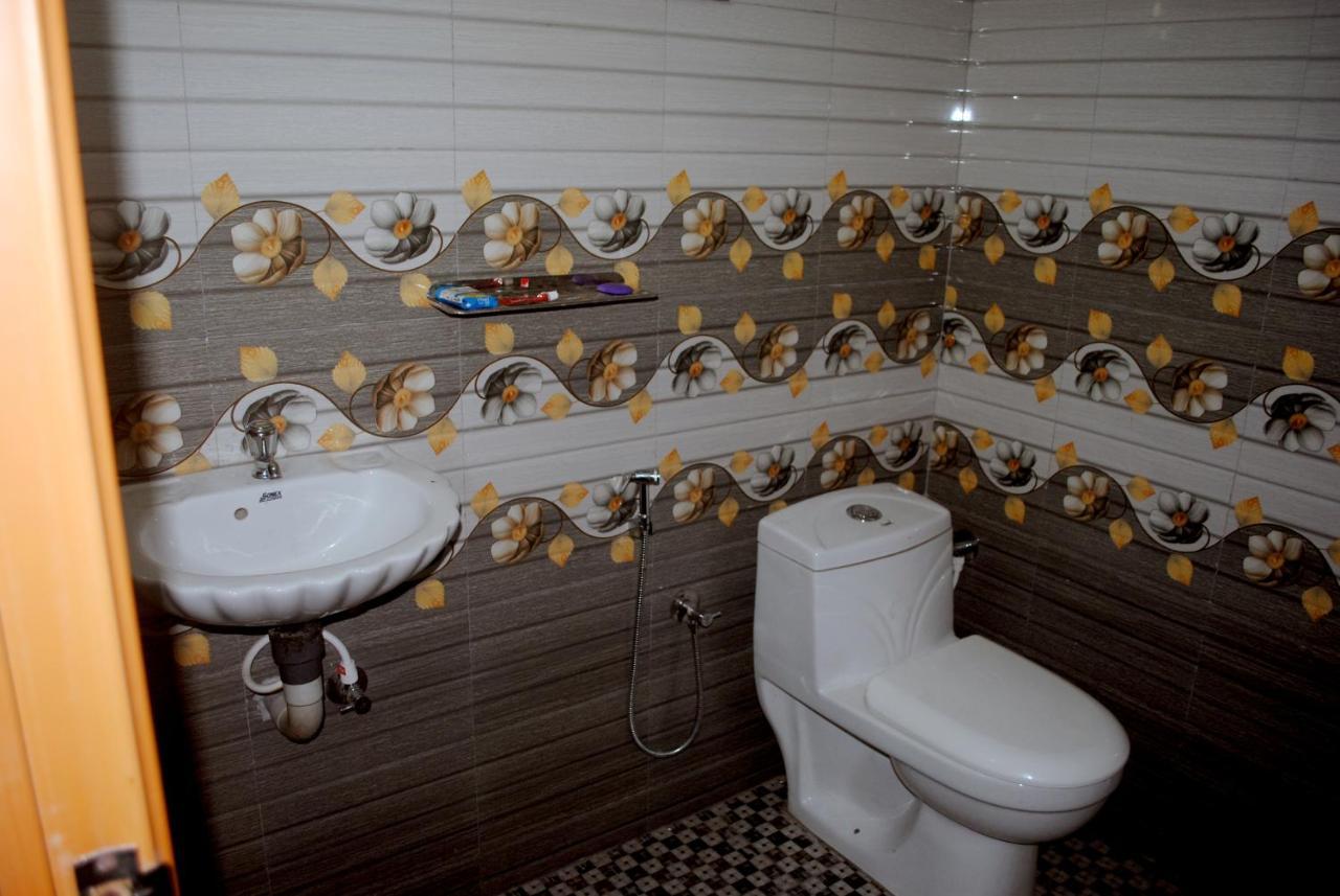 Nice Villa Irimbranallur المظهر الخارجي الصورة